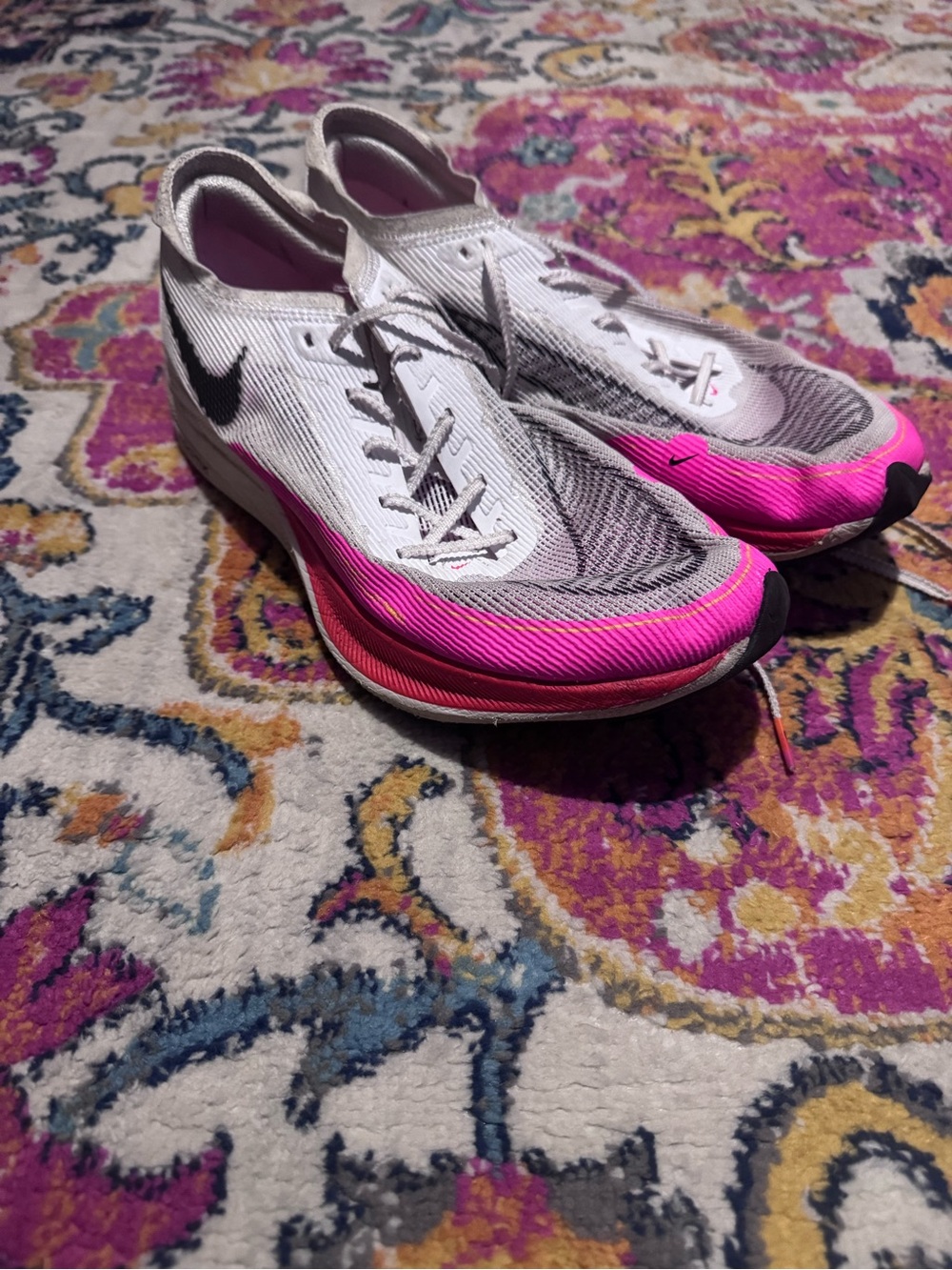 Men’s Nike ZoomX Vaporfly Rawdacious
Running Shoes
